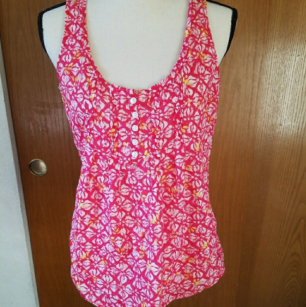 Eddie Bauer red tank top
